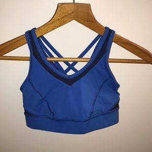 lululemon sports bra